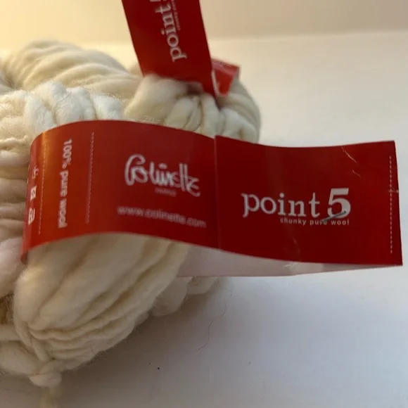 Colinette Shimmer 5 Chunky Yarn - Cream Two Skeins - Picture 2 of 4